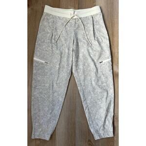 Athleta Venture Printed‎ Pant Size 6P